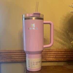 Stanley Purple Tumbler with Handle